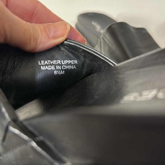 J/Slides Bibby black platform slip on leather sandals. Size 6.5 - Picture 7 of 8